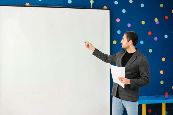 Chapiteau professionnel : guide pour choisir la structure idéale